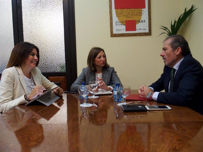 Málaga.- La Junta y el Colegio de Abogados analizan la mejora de las sedes judic