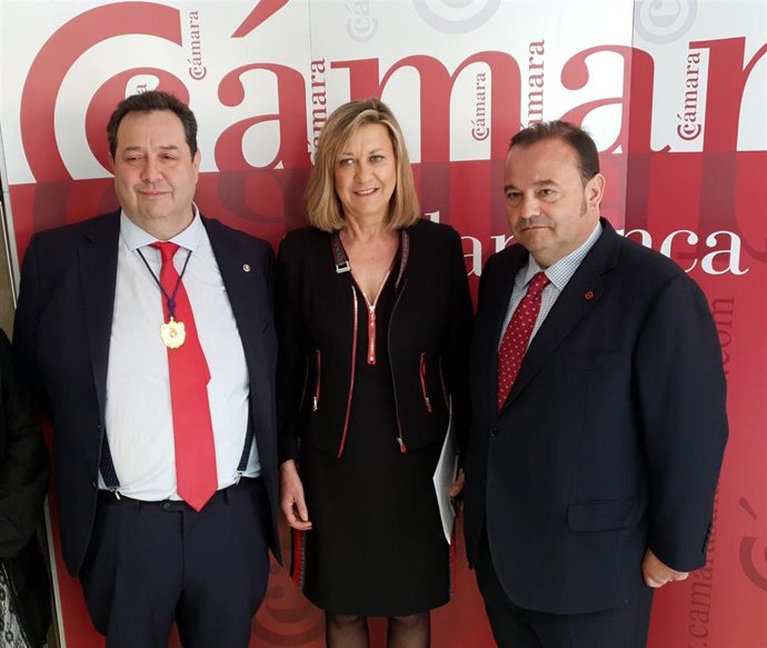 28A.- Del Olmo Cree Que Los 'Viernes Sociales' Ofrecen "Ilusiones Que Luego A Lo