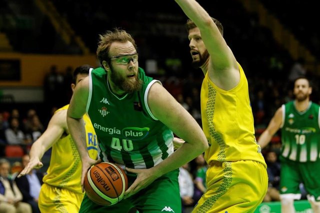 Baloncesto.- El Betis vuelve 11 meses después a la Liga Endesa