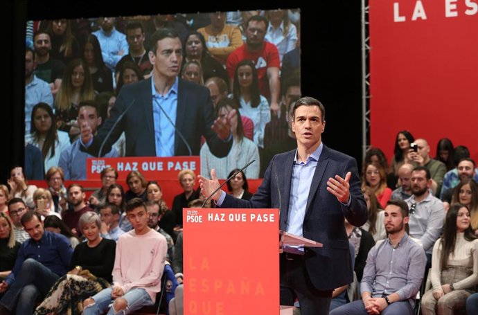  Pedro Sánchez participa en un acto con los socialistas en Toledo