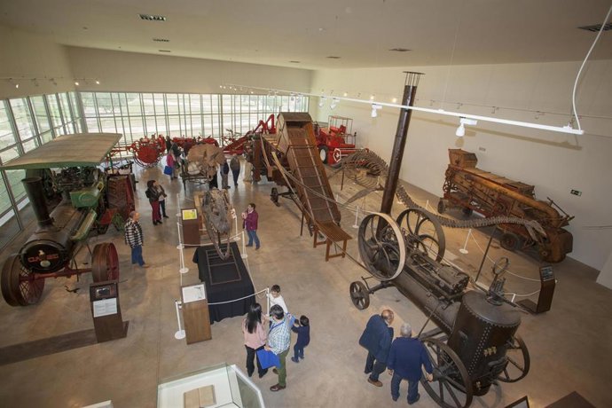 Zaragoza.- Más de 8.000 personas visitan la exposición 'Retorno al Jurásico' en 