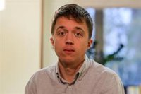 Errejón no subiría impuestos a la clase media, pero sí a los ricos y recuperaría progresivamente Patrimonio y Sucesiones