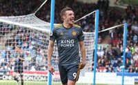 El Leicester sigue en racha a costa del colista y el Newcastle cae ante el Crystal Palace