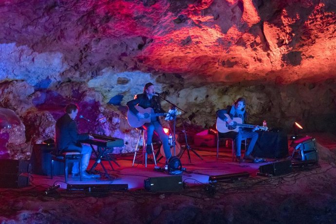 300 Espectadores Se Reencuentran Con La Esencia De Los Secretos En El Soplao