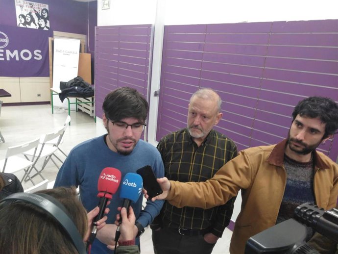 Martínez (Podemos) propone una "alianza intergeneracional" para que una "vida la