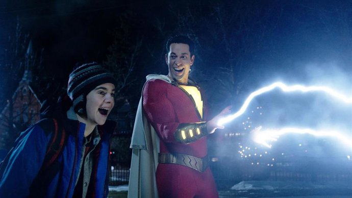Crítica de Shazam!: Un rayo de genuina esperanza