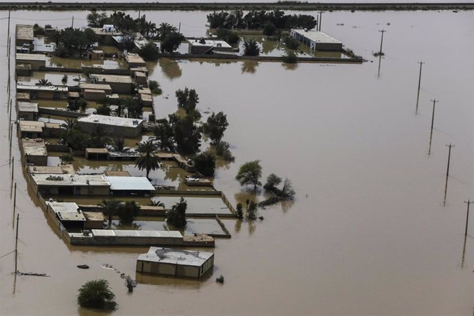 Irán.- Las sanciones de EEUU impiden el envío de ayuda para paliar las inundacio