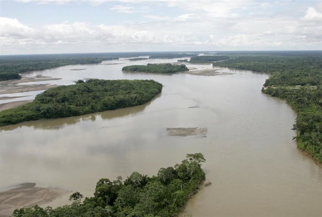 Río Napo en el parque de Yasuní, en Ecuador