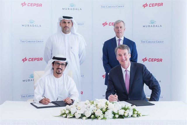 [Grupoeconomia] The Carlyle Group Acuerda La Adquisición A Mubadala De Una Signi