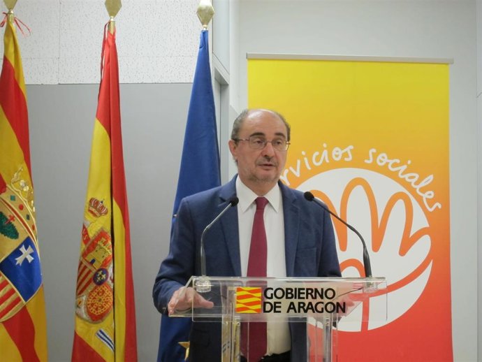 Lambán dice que mientras que el PP tenga algo que decir en la gobernanza del paí