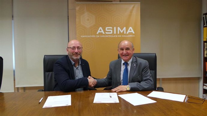 Asima y CCOO firman un convenio para buscar soluciones a los "problemas de movil
