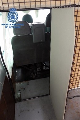 Desmantelan en Ceuta una red que llevaba marroquíes indocumentados a Madrid en u