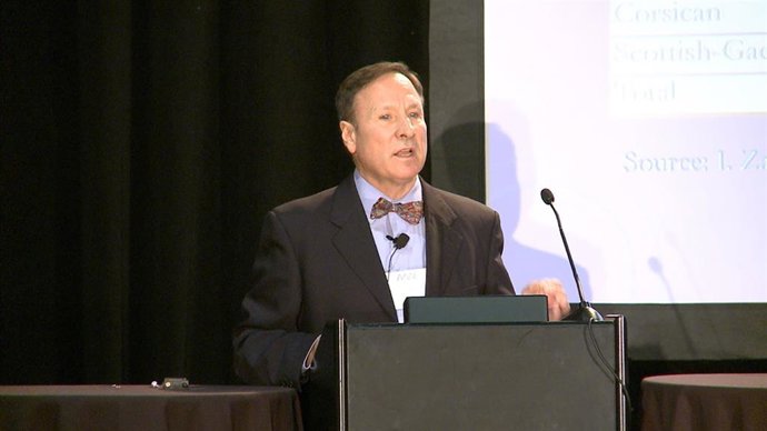 Un total de 4.800 periodistas trabajan a tiempo completo en 1.070 medios en leng