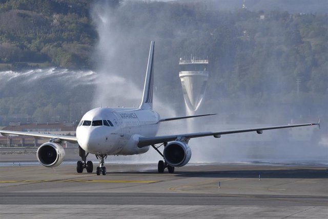 Air France aumenta un 30% las plazas en la ruta entre Bilbao y París, al pasar a operar con aviones A318