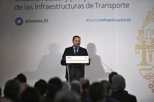  'XI Encuentro de Infraestructuras' organizado por el periódico 'ABC' y la consu