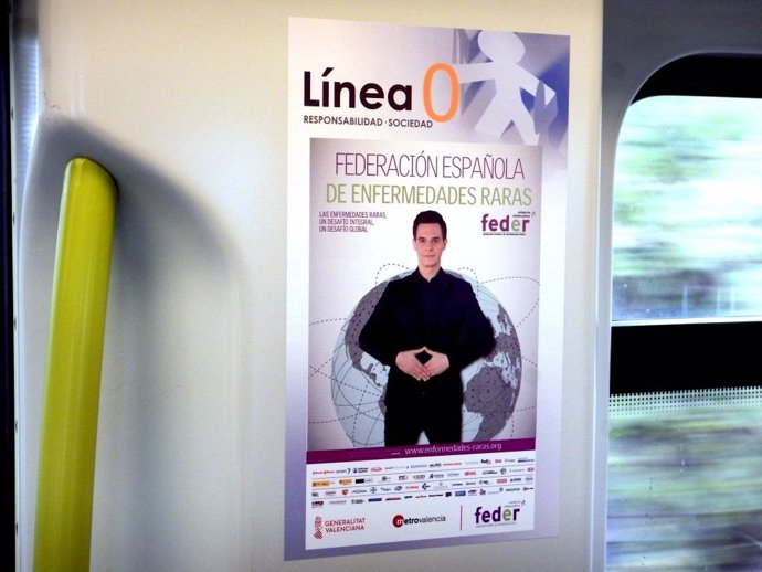 Valencia.- Los trenes de Metrovalencia difunden la campaña protagonizada por Chr