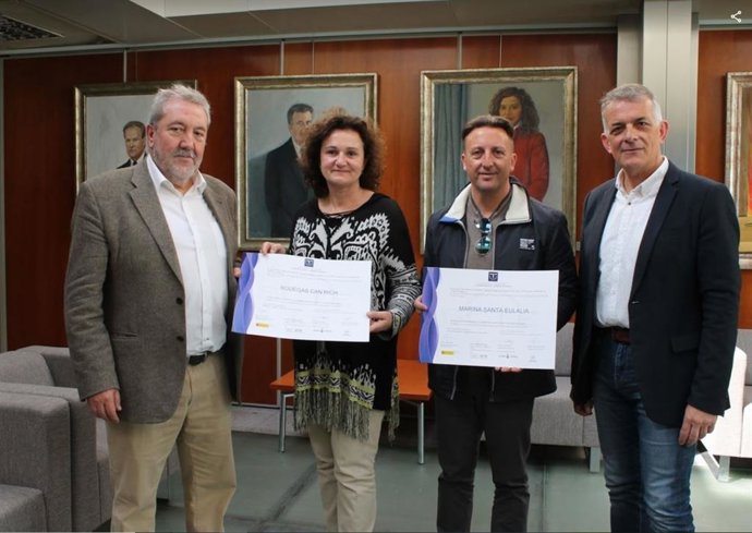 El Consell de Ibiza entrega los distintivos de Calidad Turística a las bodegas C