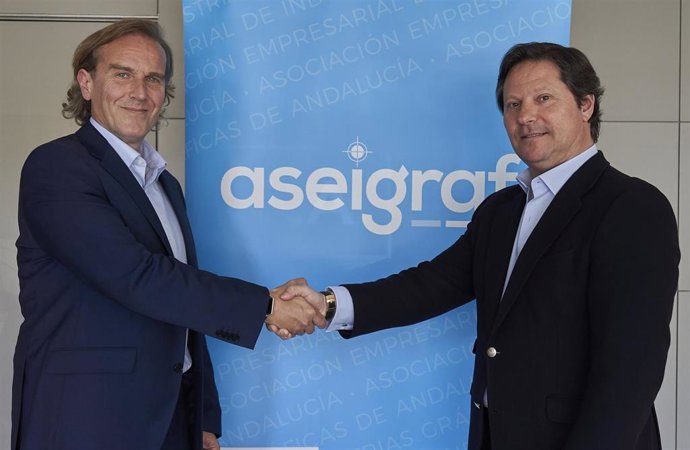 La Asociación de Industrias Gráficas de Andalucía elige a Enrique López Juliá co