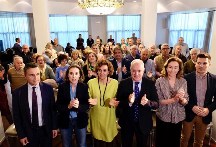 Montserrat asegura que "el PP siempre ha sido el partido de los pensionistas y d