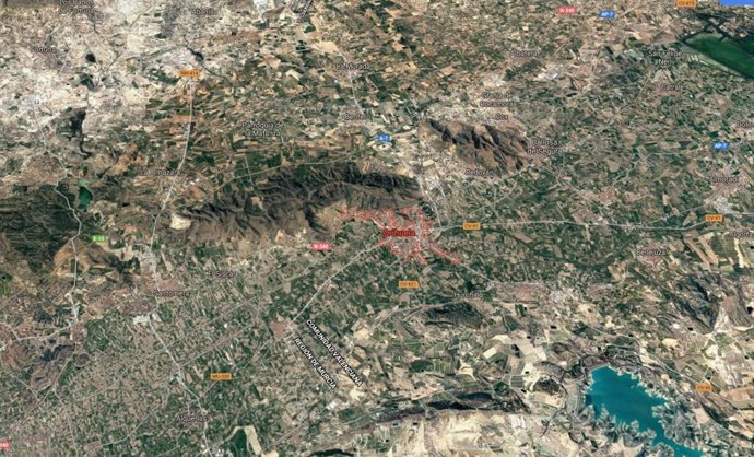 Alicante.- Sucesos.- Un motorista de 24 años resulta herido en un accidente con 