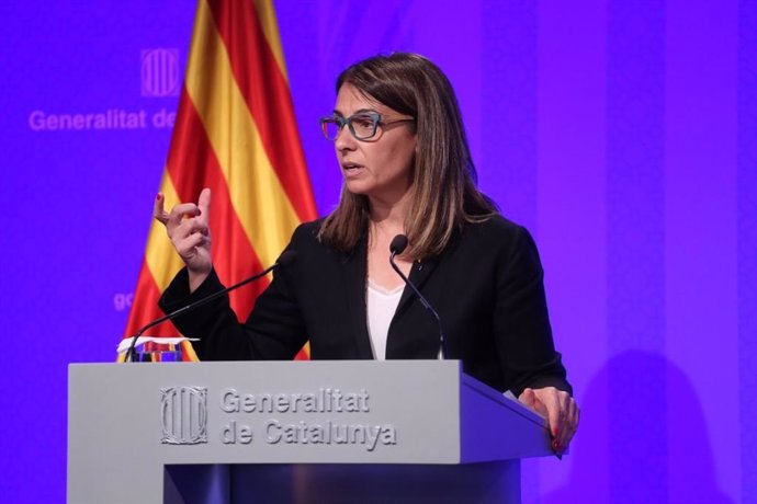 28A.- El Govern: "mxima disposició" a parlar amb el PSOE per també d'autod