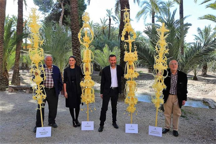 Las palmas para el Papa, el Rey, la Reina y el presidente del Gobierno.