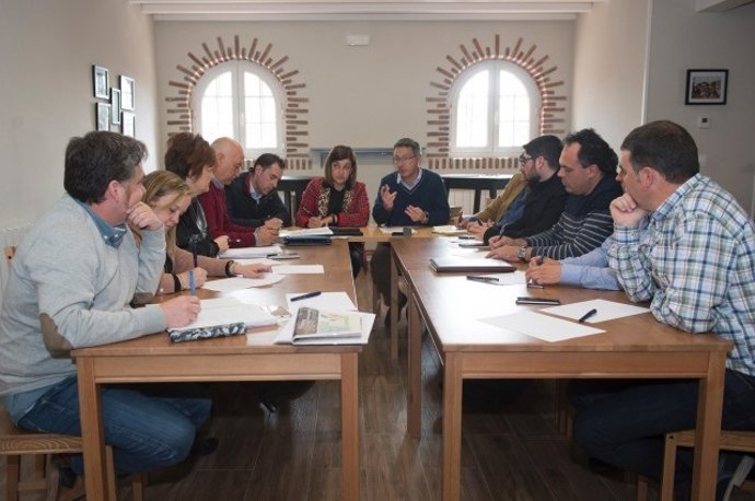 26M.- Buruaga Dice De Que Cantabria Se Juega El Futuro De Campoo Con El AVE A Re