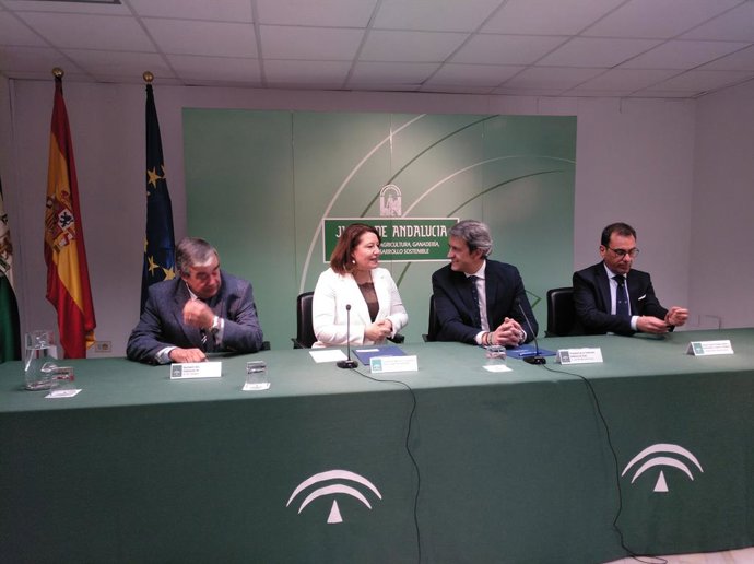 Junta agiliza los trámites para declarar BIC a la montería y la rehala, "un reco