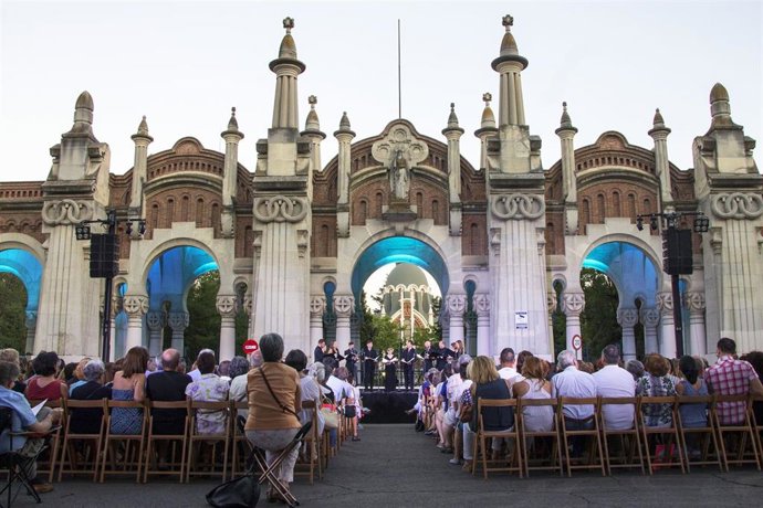 Concierto en el cementerio de La Almudena
