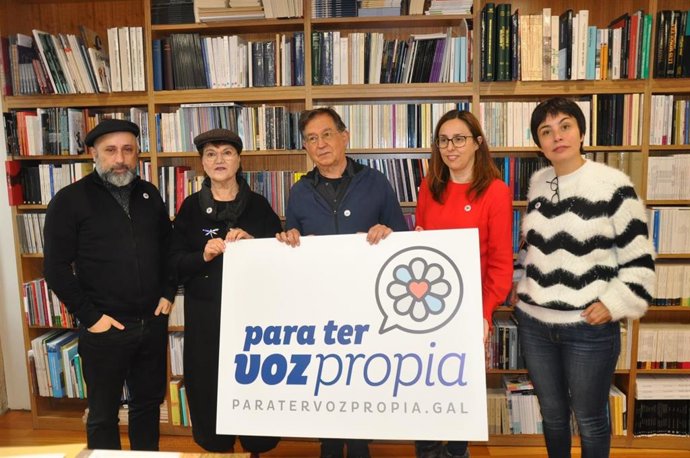 Un total de 150 intelectuales apoyan al BNG como la "única" organización polític