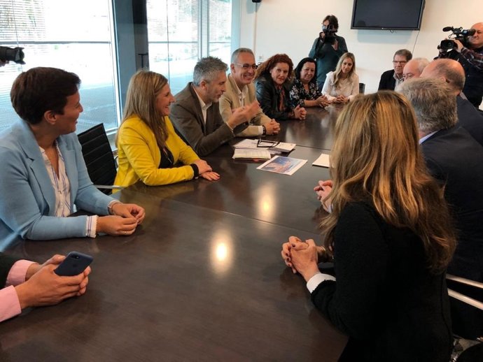 Cádiz.-28A.- Marlaska destaca el impacto económico de las grandes industrias del