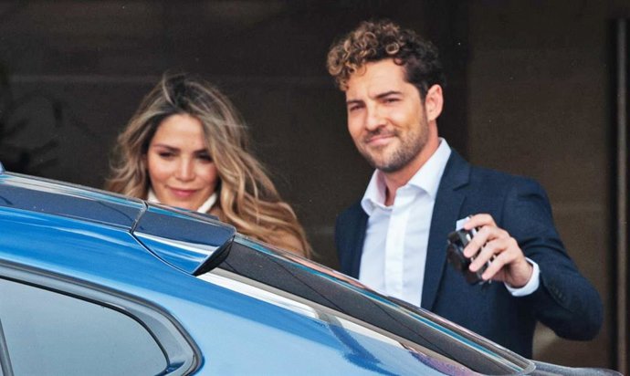 Rosanna Zanetti recibe el alta hospitalaria después del nacimiento de su hijo