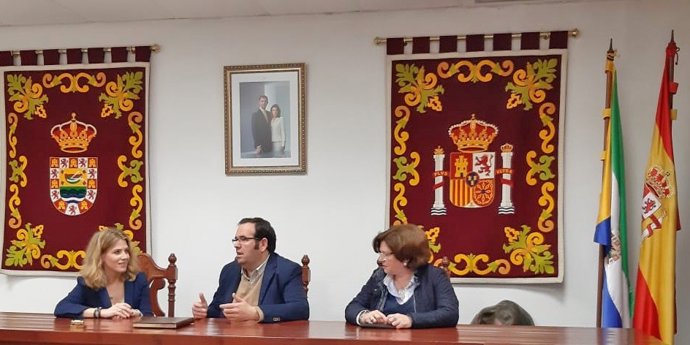 Cádiz.- Mestre resalta la importancia de dar una respuesta ágil y cercana a las 