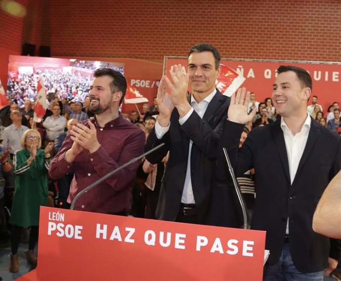 28A.- Sánchez señala a los líderes de PP, C's y Vox como "los tres temores" a lo
