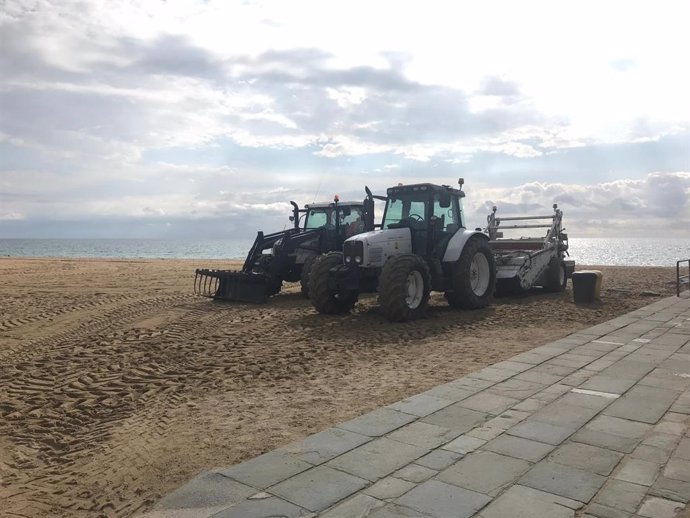 L'AMB finalitzar aquest dimecres l'arada de les nou platges de Barcelona
