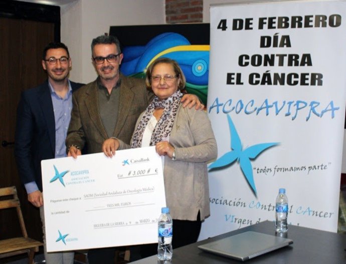 Huelva.-Asociación Acocavipra dona 3.000 euros a la Sociedad Andaluza de Oncolog