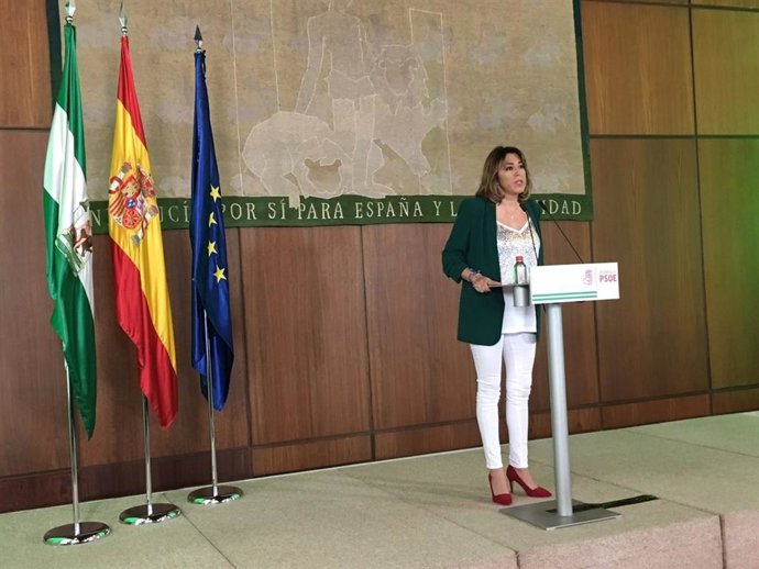 Susana Díaz plantea que la vacante en la Dirección General de la RTVA se saque "