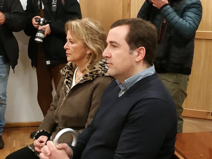 LUGO JUICIO PILAR DE LARA