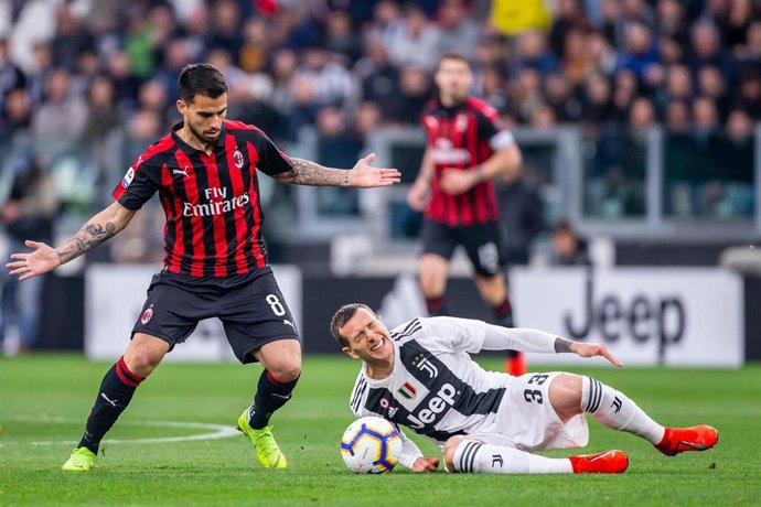 FOOTBALL - ITALIAN CHAMP - JUVENTUS v AC MILAN