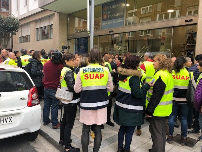 Cantabria.- aSUAP y ATI convocan 8 días de huelga en el Servicio de Urgencias de