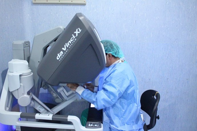 L'Hospital Josep Trueta realitza 138 cirurgies robtiques en el primer any