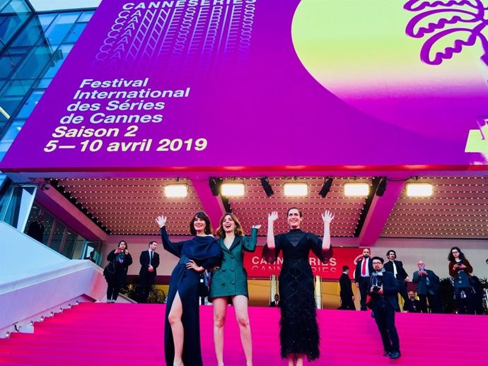 'Déjate Llevar', De Letizia Dolera, Premio A La Mejor Serie De TV En El Festival Canneseries