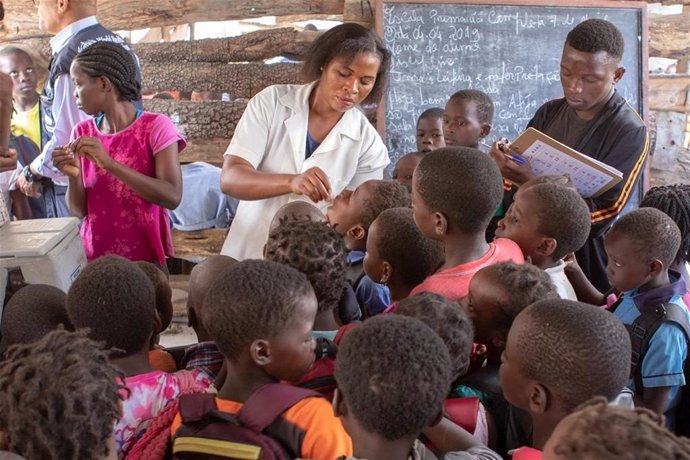 La campaña de vacunación contra el cólera en Mozambique llega a 745.000 personas