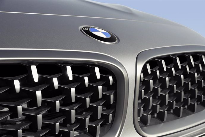 Economía/Motor.- BMW congela en 605.333 unidades sus ventas mundiales en el trimestre, tras lograr un récord en marzo