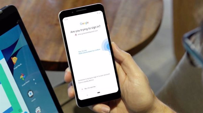 Google convierte en el 'smartphone' en llave de seguridad para la verificación en dos pasos