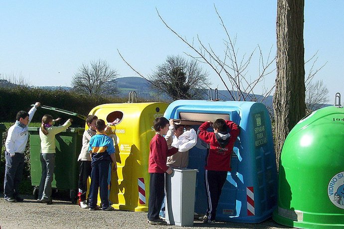 Cantabria alcanzó el récord de reciclaje en 2018, con más de 18.600 toneladas de envases domésticos
