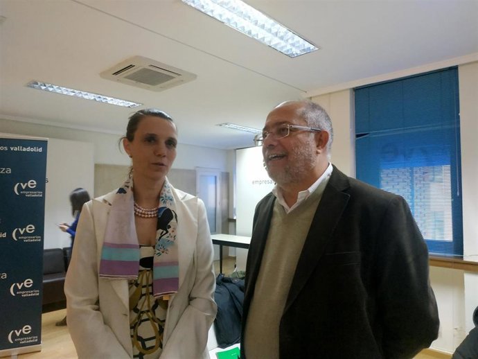 26M.-Igea Ve A PP Y PSOE Como Obstáculos Para Cyl Por Consentir Que Sus Empresarios "Compitan Con Una Mano Atada A La E