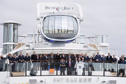 Royal Caribbean recibe su nuevo barco 'Spectrum of the Seas'