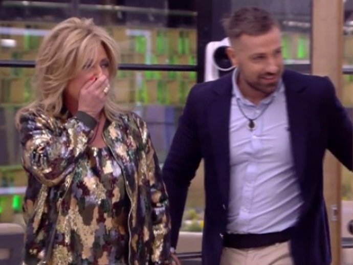 Lydia Lozano y Rafa Mora 'okupan' la casa de Gran Hermano