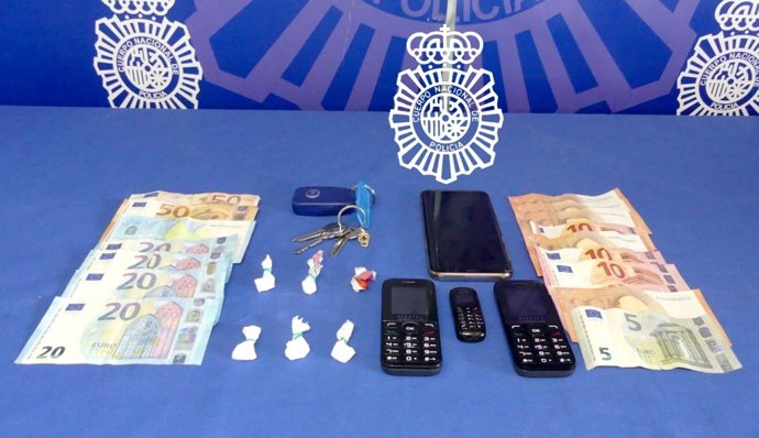 Sucesos.- Sorprendido un joven con cocaína en su coche preparada para la venta 'al menudeo' en Salamanca